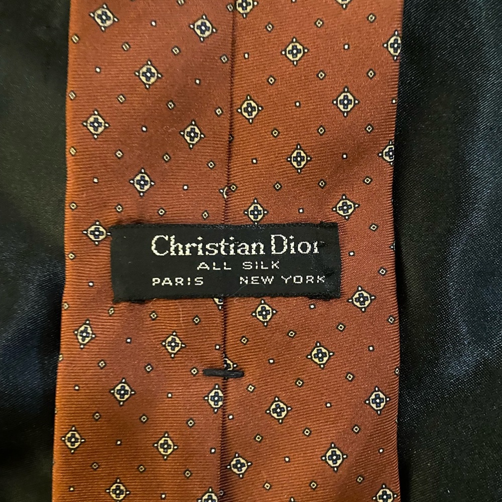 CHRISTIAN DIOR Tie (Burgundy, Dot, Silk) - Picture 3 of 4